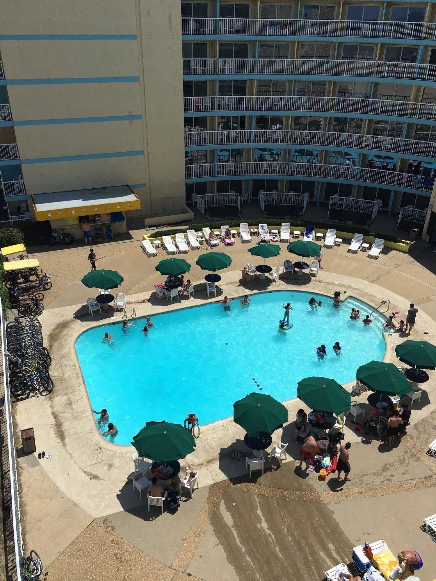 Hotel Boardwalk 705 Virginia Beach Exterior photo