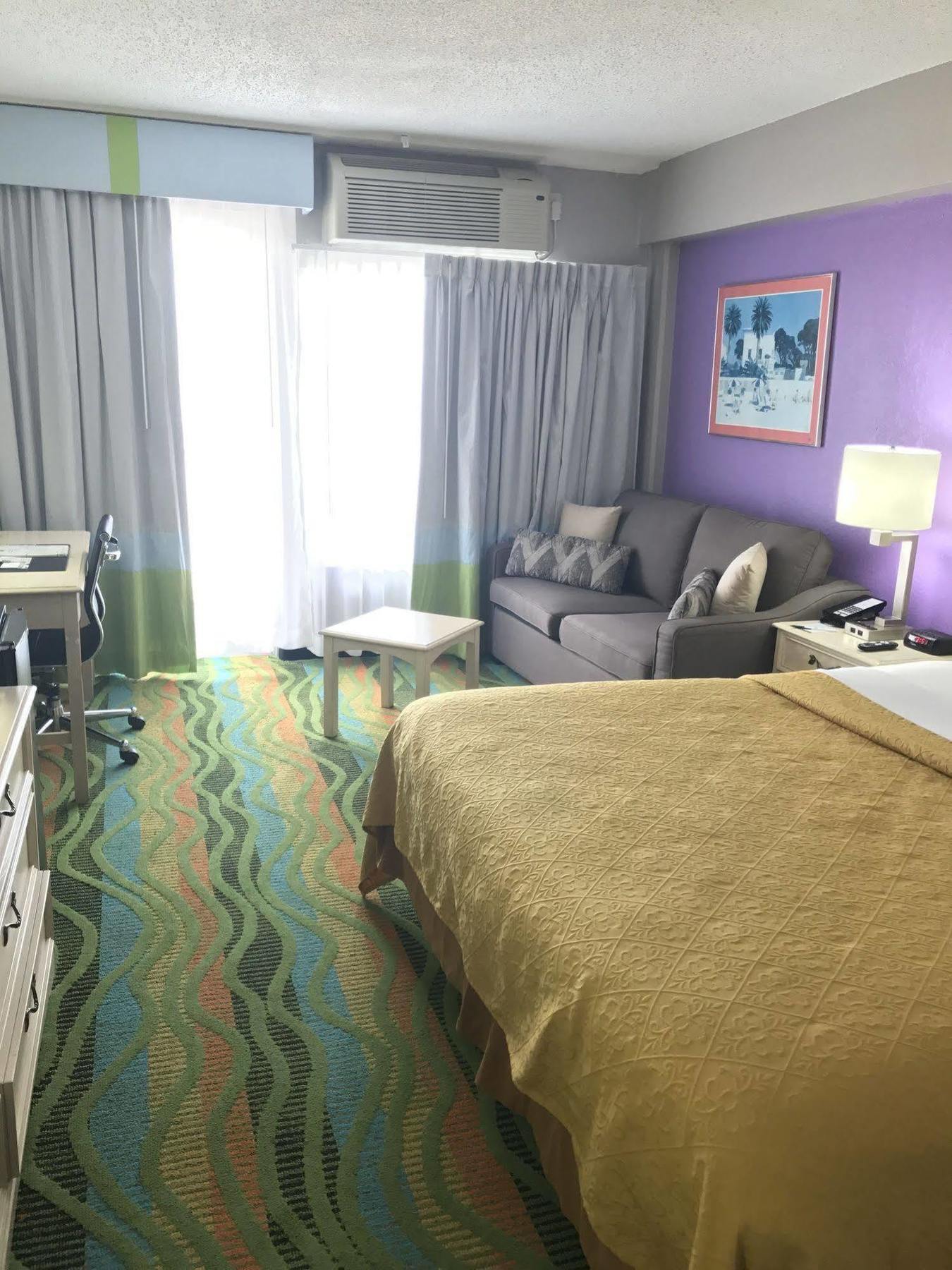 Hotel Boardwalk 705 Virginia Beach Exterior photo